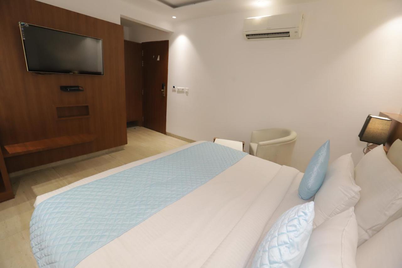 Nh Skye Suites 新德里 外观 照片