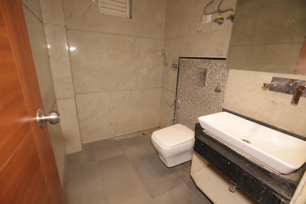 Nh Skye Suites 新德里 外观 照片