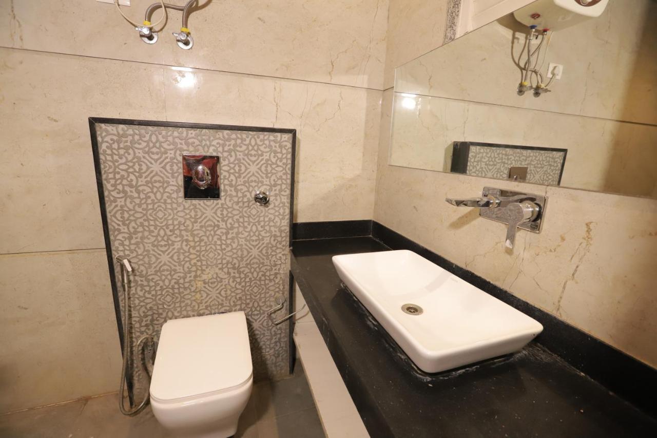 Nh Skye Suites 新德里 外观 照片