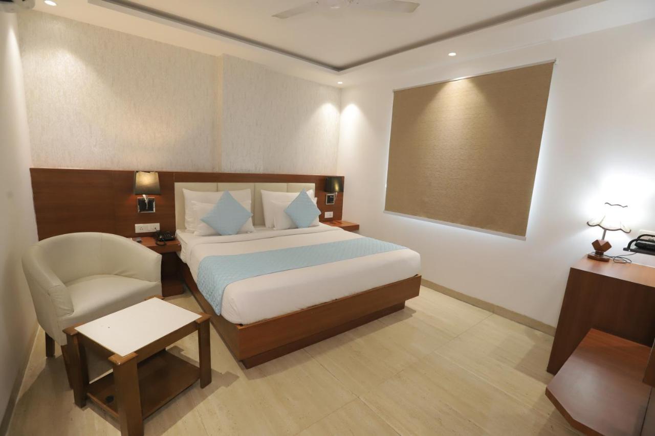 Nh Skye Suites 新德里 外观 照片