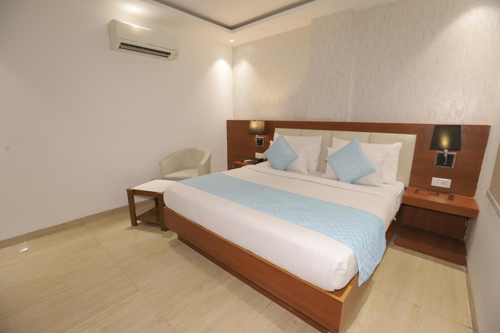 Nh Skye Suites 新德里 外观 照片
