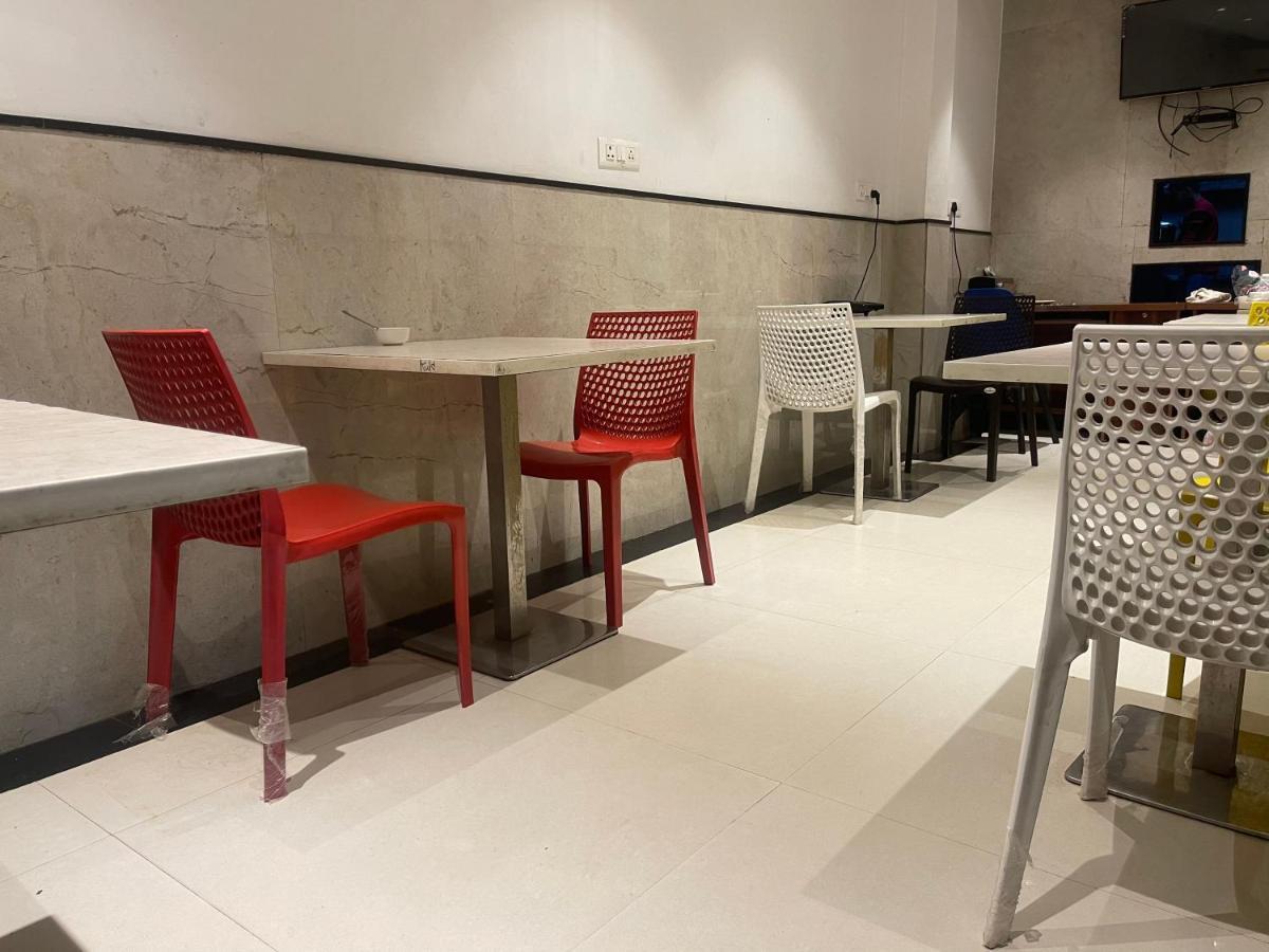 Nh Skye Suites 新德里 外观 照片